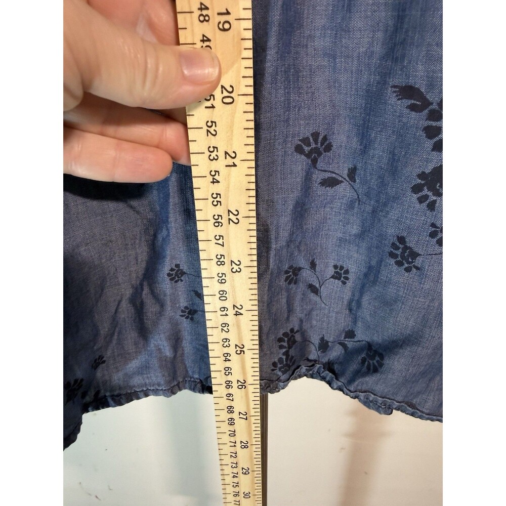 Liz Claiborne Women’s Blue Floral Tunic Blouse V-Neck Button Long Sleeve XL - Picture 6 of 10